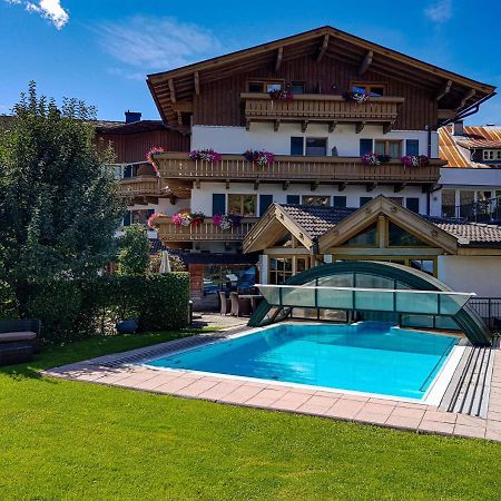 Hotel In The Heart Of The Alps Уттендорф Экстерьер фото